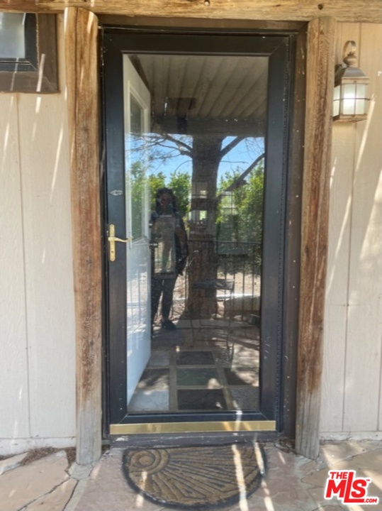 49750 3 Points Road Lancaster, CA 93536 - Photo 11 of 54