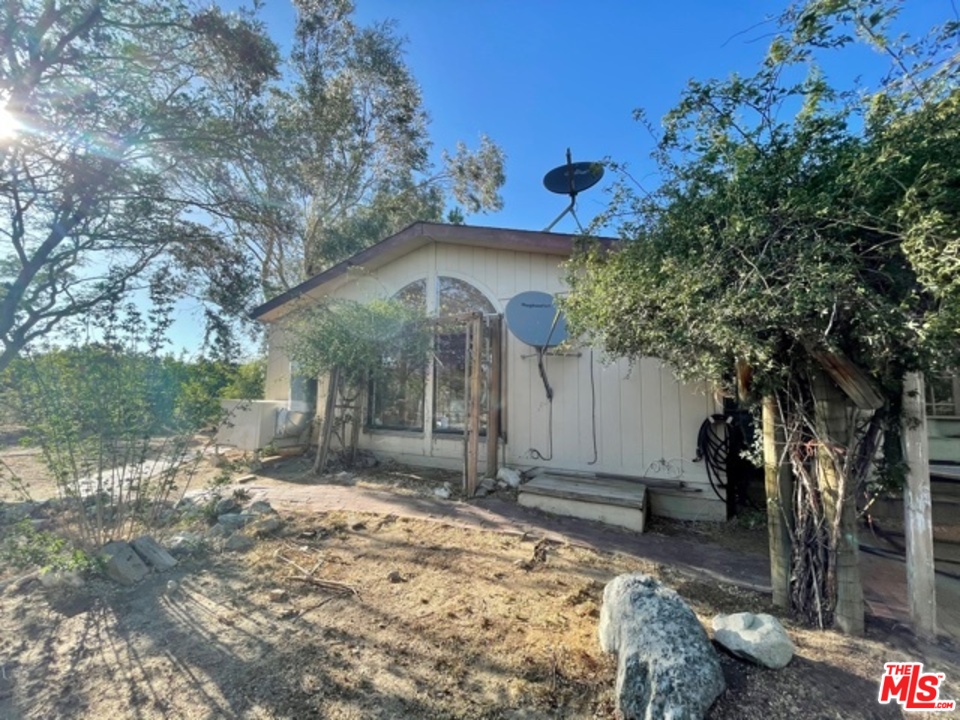 49750 3 Points Road Lancaster, CA 93536 - Photo 35 of 54