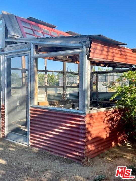 49750 3 Points Road Lancaster, CA 93536 - Photo 47 of 54