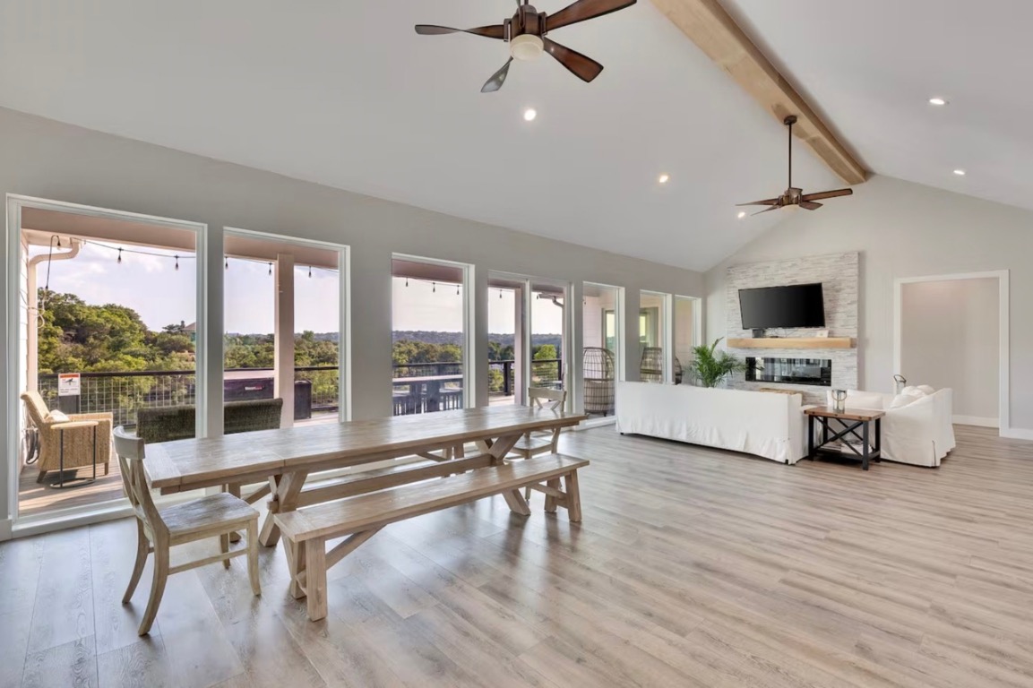 16323 Lake Loop Austin, TX 78734 - Photo 5 of 30