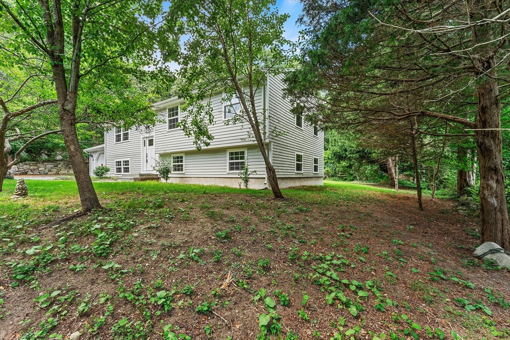 456 Parsonage Street Marshfield, MA 02050 - Photo 2 of 41 a view of a house with a yard