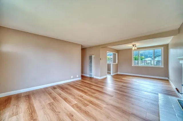 $1,098,000 | 820 Linda Mar Boulevard, Pacifica, CA 94044