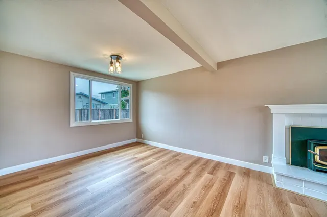 $1,098,000 | 820 Linda Mar Boulevard, Pacifica, CA 94044