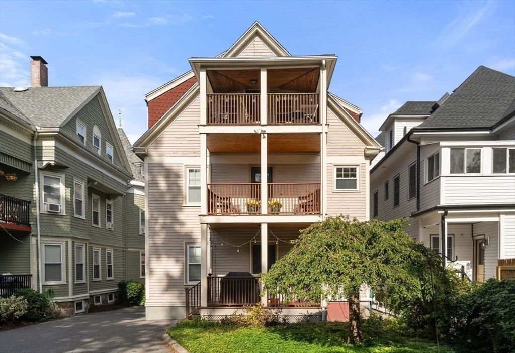 11 Spring Park Avenue, Unit B Boston, MA 02130 - Photo 17 of 23 Gallery Image 17