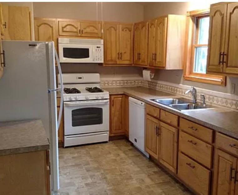 2502 Gordon Road Alpena, MI 49707 - Photo 3 of 14 Gallery Image 3