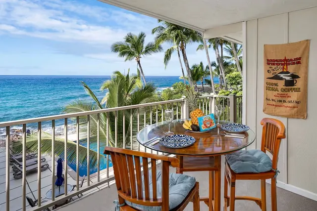 $593,000 | 75-6124 Alii Drive, Unit 204, Kailua-Kona, HI 96740