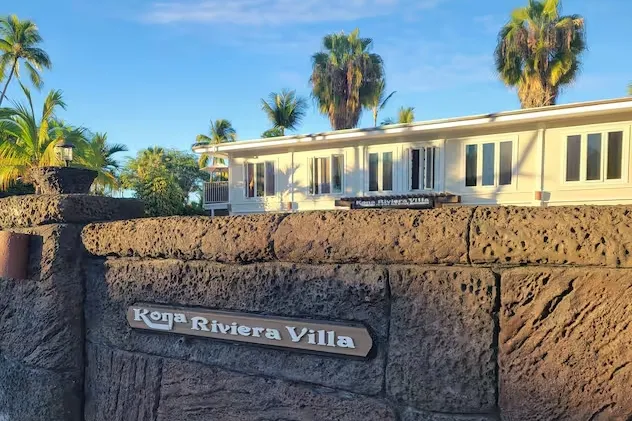 $593,000 | 75-6124 Alii Drive, Unit 204, Kailua-Kona, HI 96740