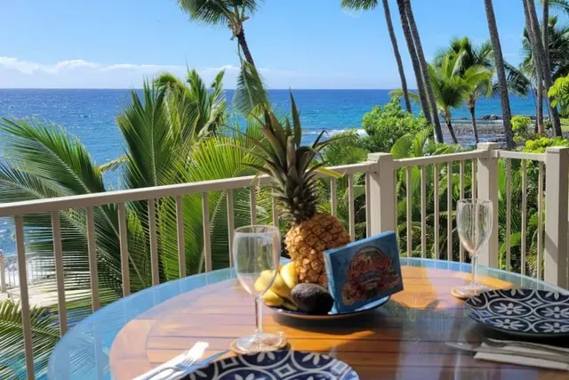 $593,000 | 75-6124 Alii Drive, Unit 204, Kailua-Kona, HI 96740