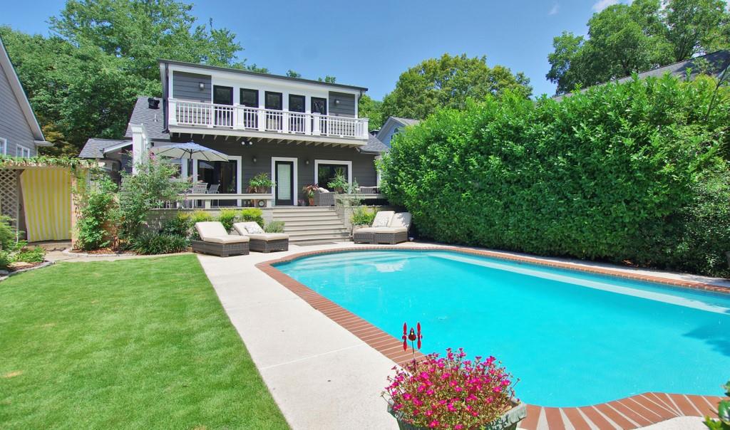1121 Rosedale Drive Northeast Atlanta, GA 30306 - Photo 1 of 1 Beautiful Life! Live, walk, work and play - it's all here in this chic 1930's Virginia Highland Bungalow.