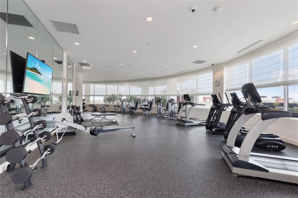 315 Northeast 3rd Avenue, Unit 1808 Fort Lauderdale, FL 33301 - Photo 11 of 28