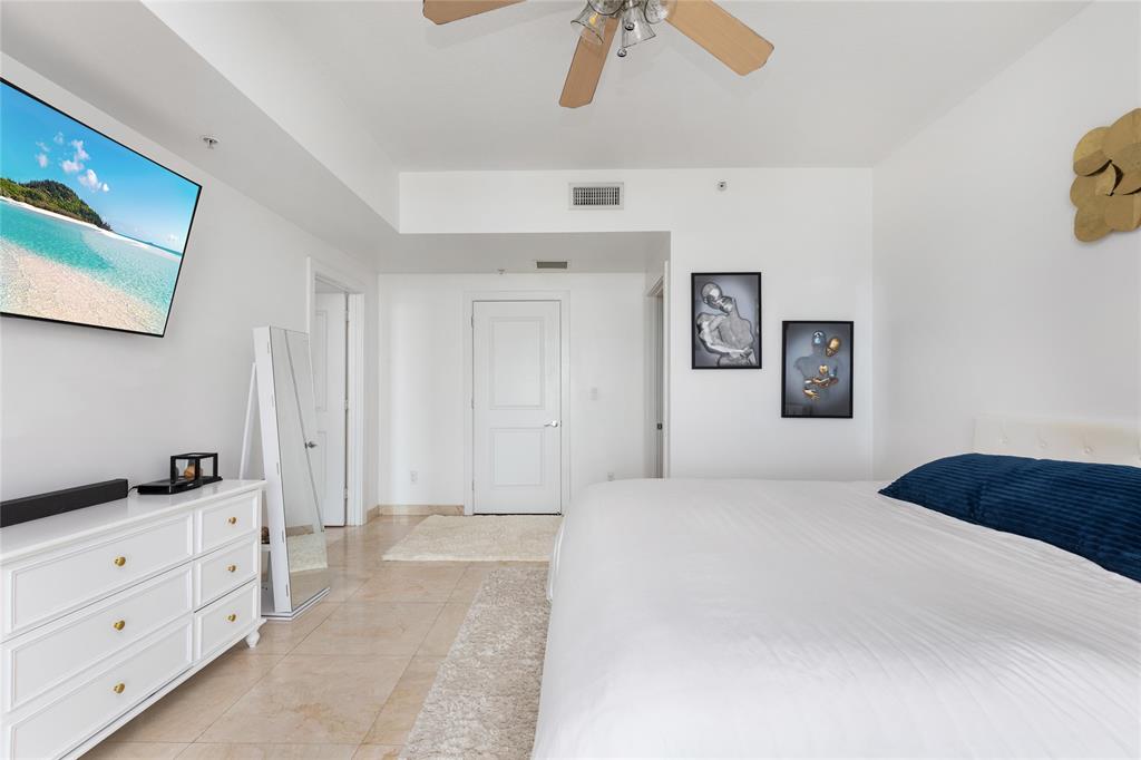 315 Northeast 3rd Avenue, Unit 1808 Fort Lauderdale, FL 33301 - Photo 16 of 28