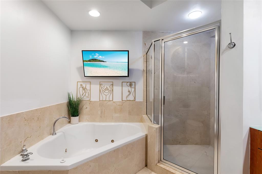 315 Northeast 3rd Avenue, Unit 1808 Fort Lauderdale, FL 33301 - Photo 19 of 28