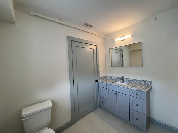 $2,195 | 160 Seabury Street, Unit 29, Fall River, MA 02720