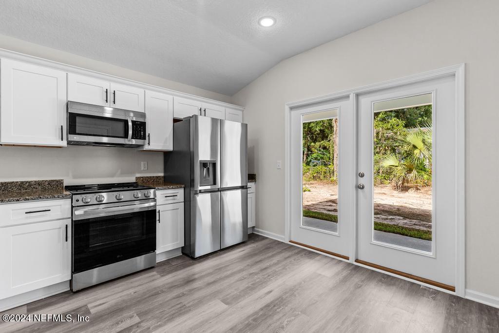 411 Rustic Road-Kitchen6