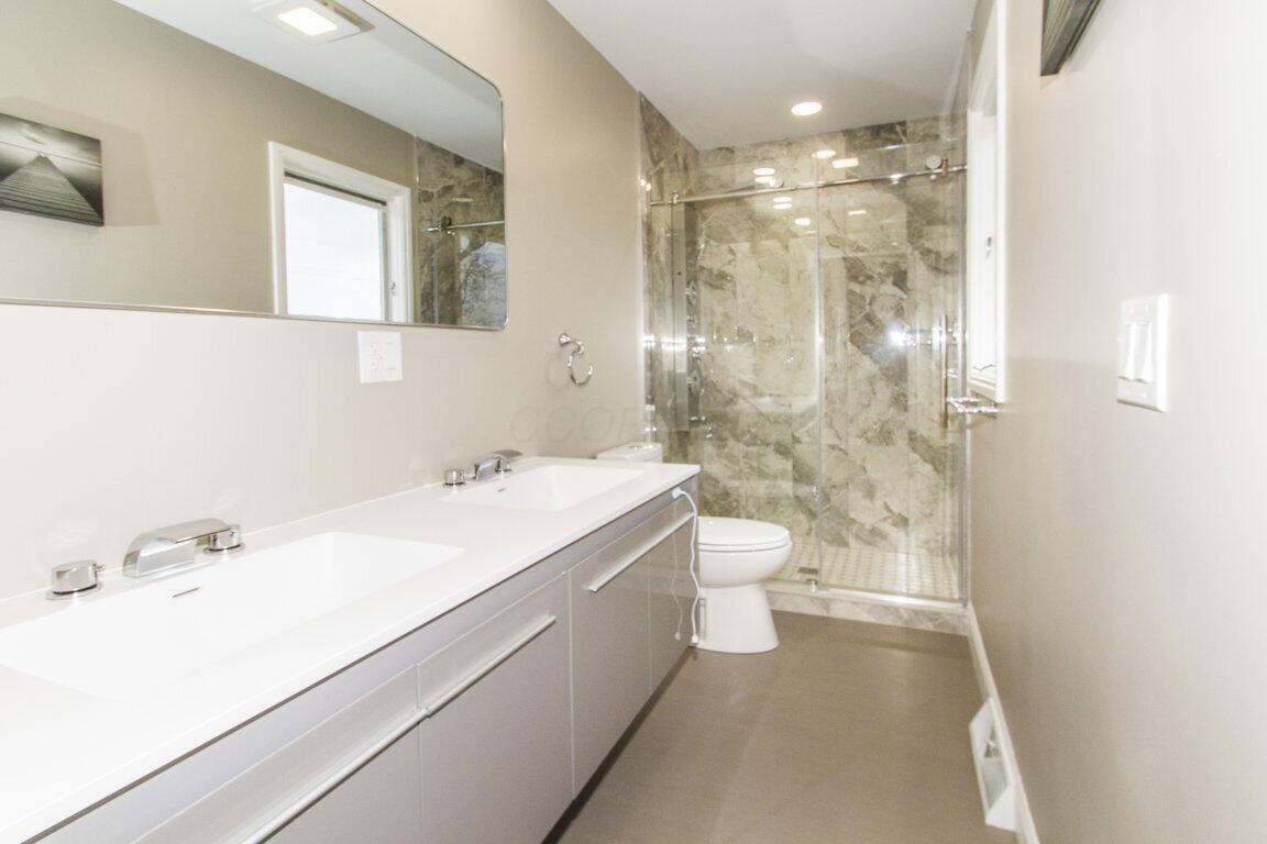 1428 Haddon Road Columbus, OH 43209 - Photo 33 of 69 Owner's En Suite Bathroom