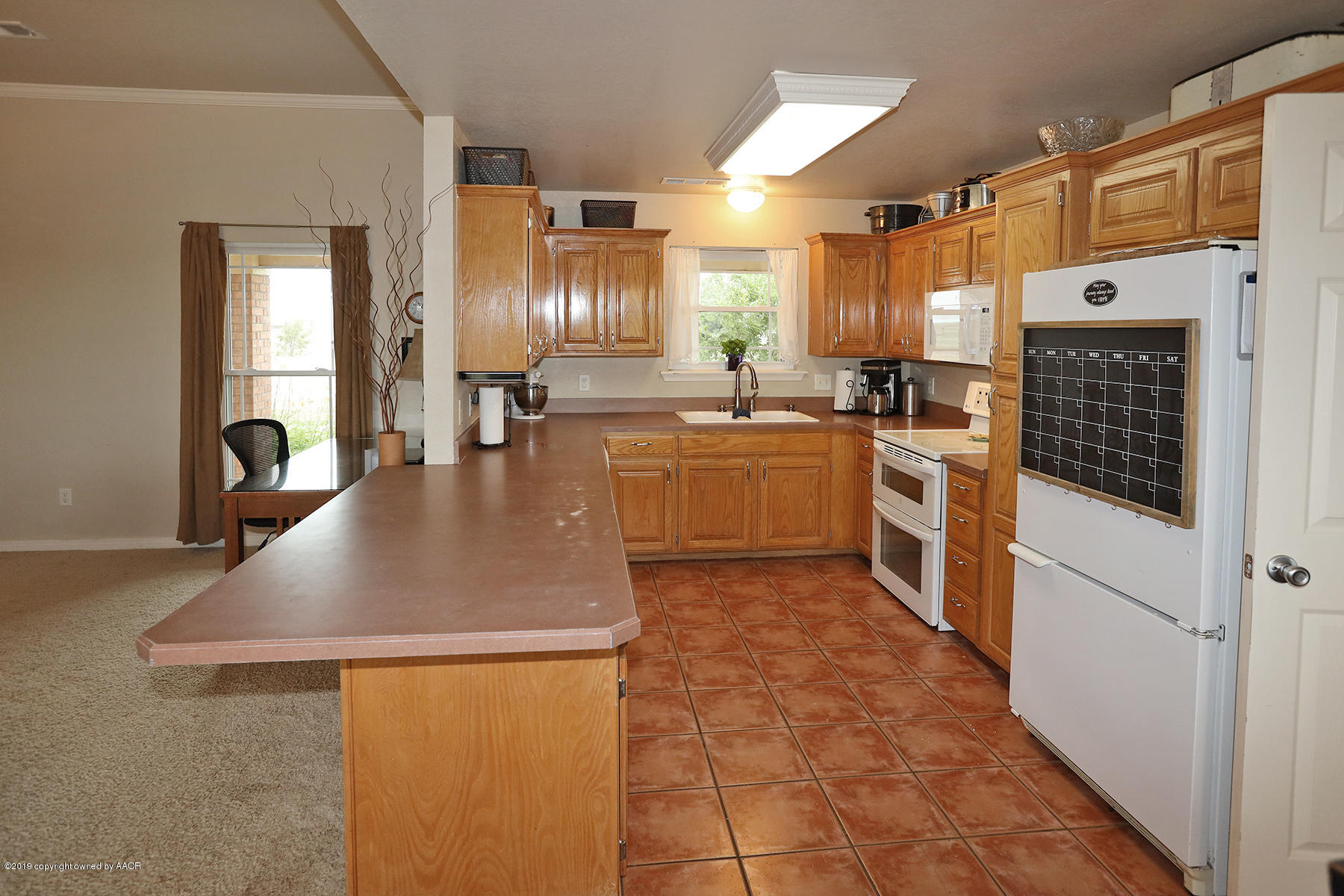 800 East Country Club Road Canyon, TX 79015 - Photo 7 of 29 Kitchen