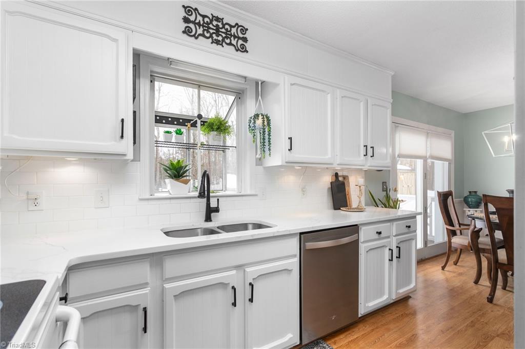 2659 Hamilton Road Burlington, NC 27217 - Photo 12 of 44 Gallery Image 12