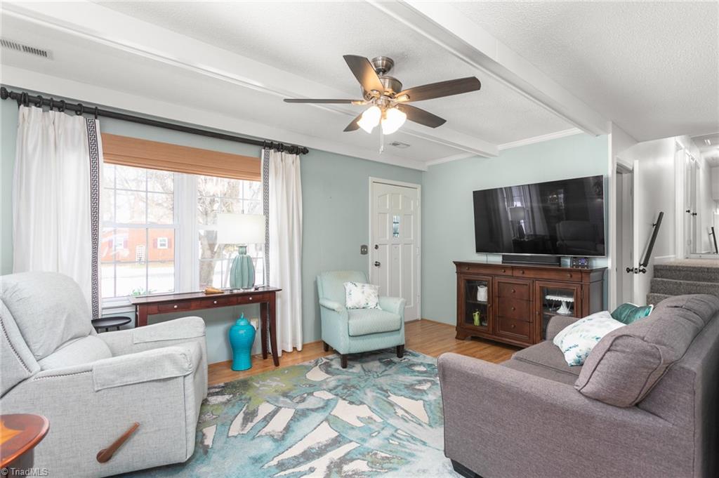 2659 Hamilton Road Burlington, NC 27217 - Photo 6 of 44 Gallery Image 6