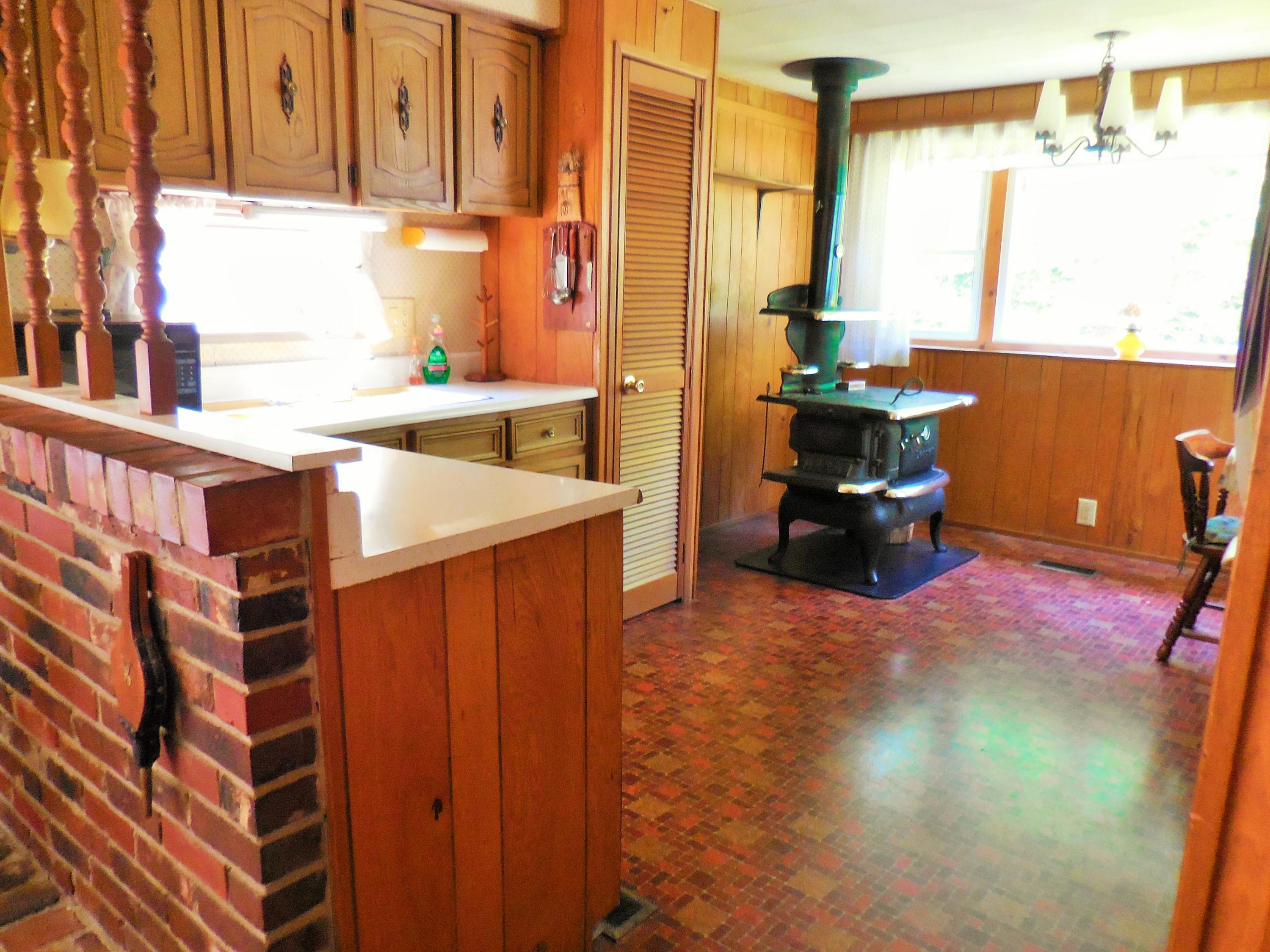 132 Pratt Road Newport, ME 04953 - Photo 9 of 28 9