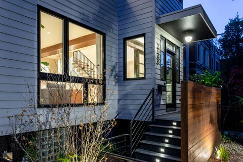 $2,400,000 | 2648 North Mildred Avenue, Chicago, IL 60614