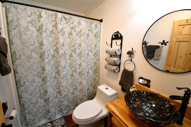 5278 Reynolds Road Cheboygan, MI 49721 - Photo 9 of 12 477141-37a6bb74-b195-4a3c-9fcb-41184ed86