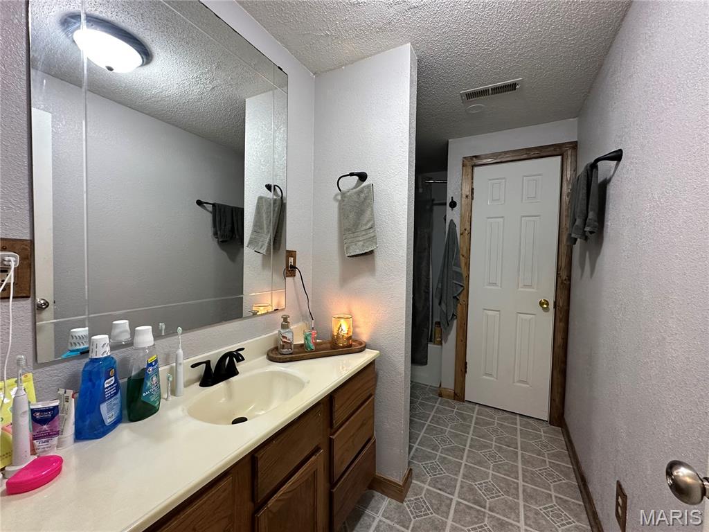 3329 Boettcher Road Bland, MO 65014 - Photo 39 of 61