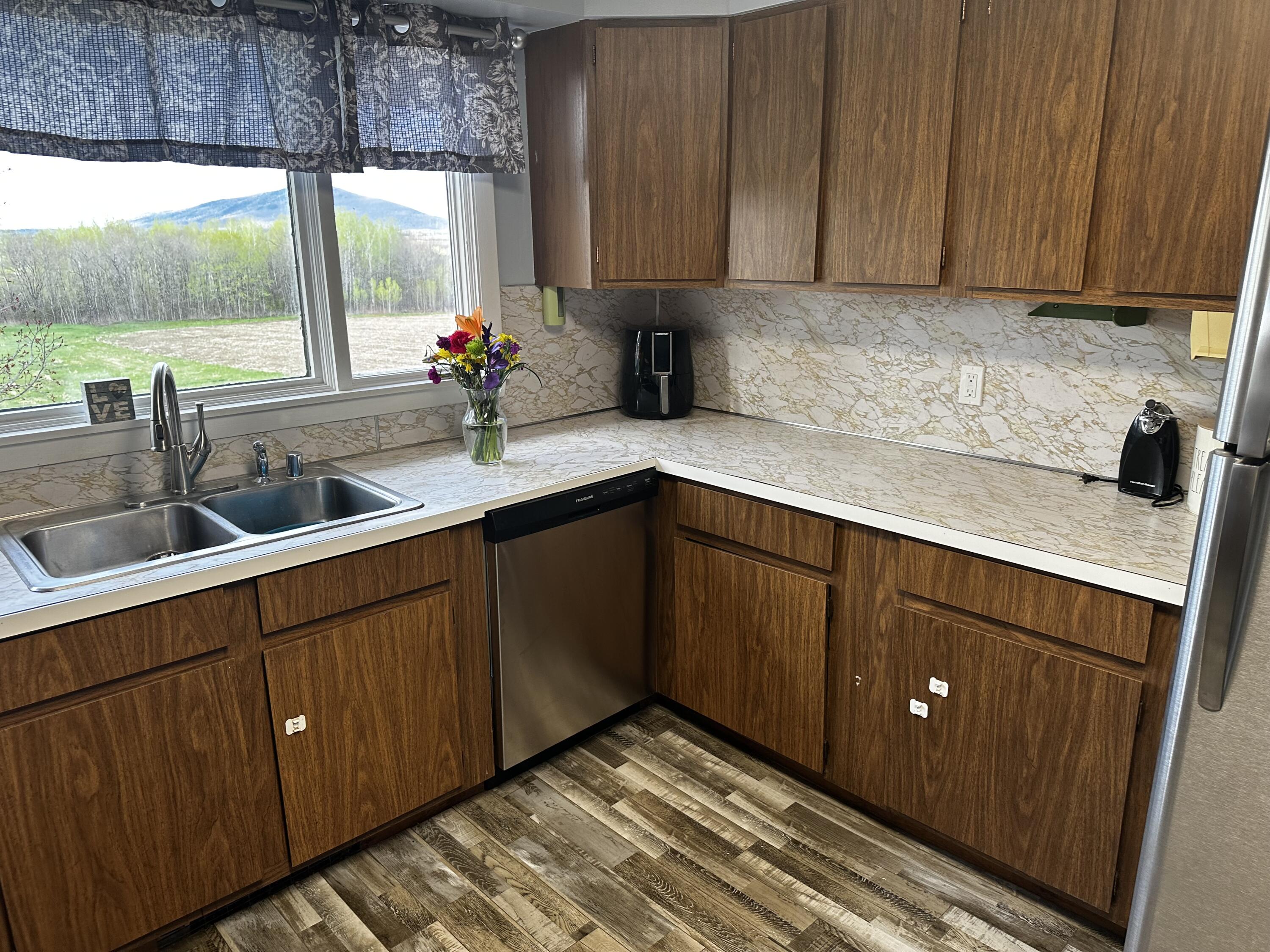 55 Old Houlton Road Bridgewater, ME 04735 - Photo 16 of 61 Kitchen_f
