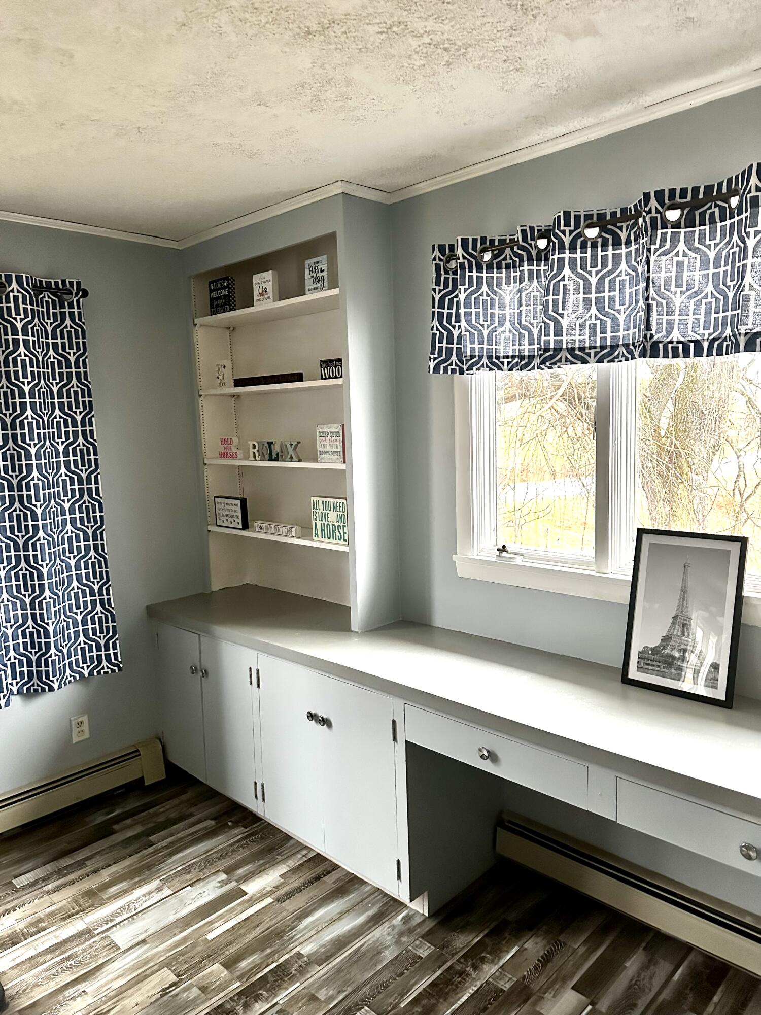 55 Old Houlton Road Bridgewater, ME 04735 - Photo 35 of 61 living room built ins