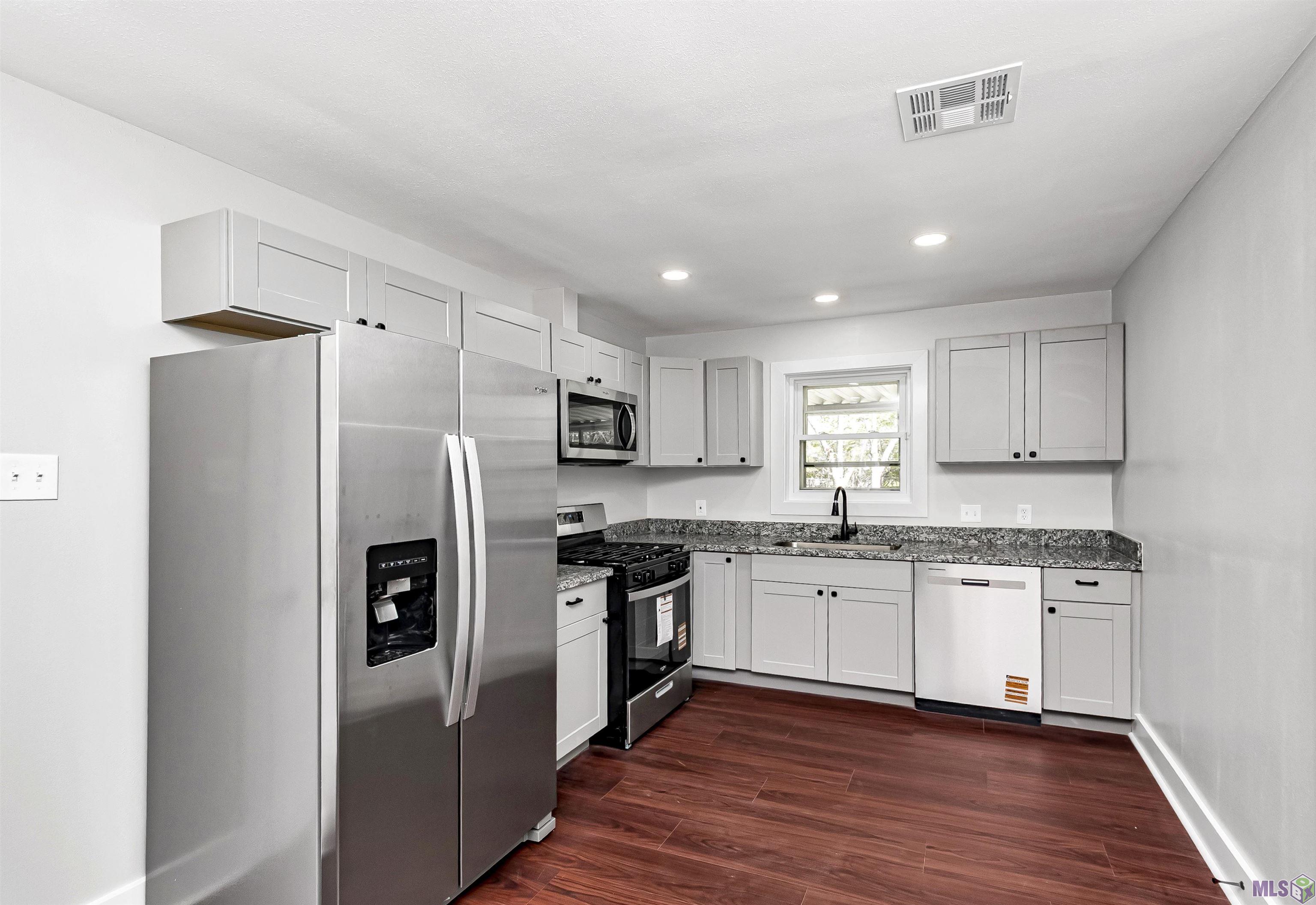 11940 Newsom Drive Baton Rouge, LA 70811 - Photo 8 of 23