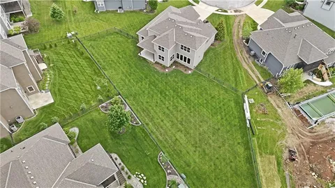 $975,000 | 10702 West 171st Street, Overland Park, KS 66221