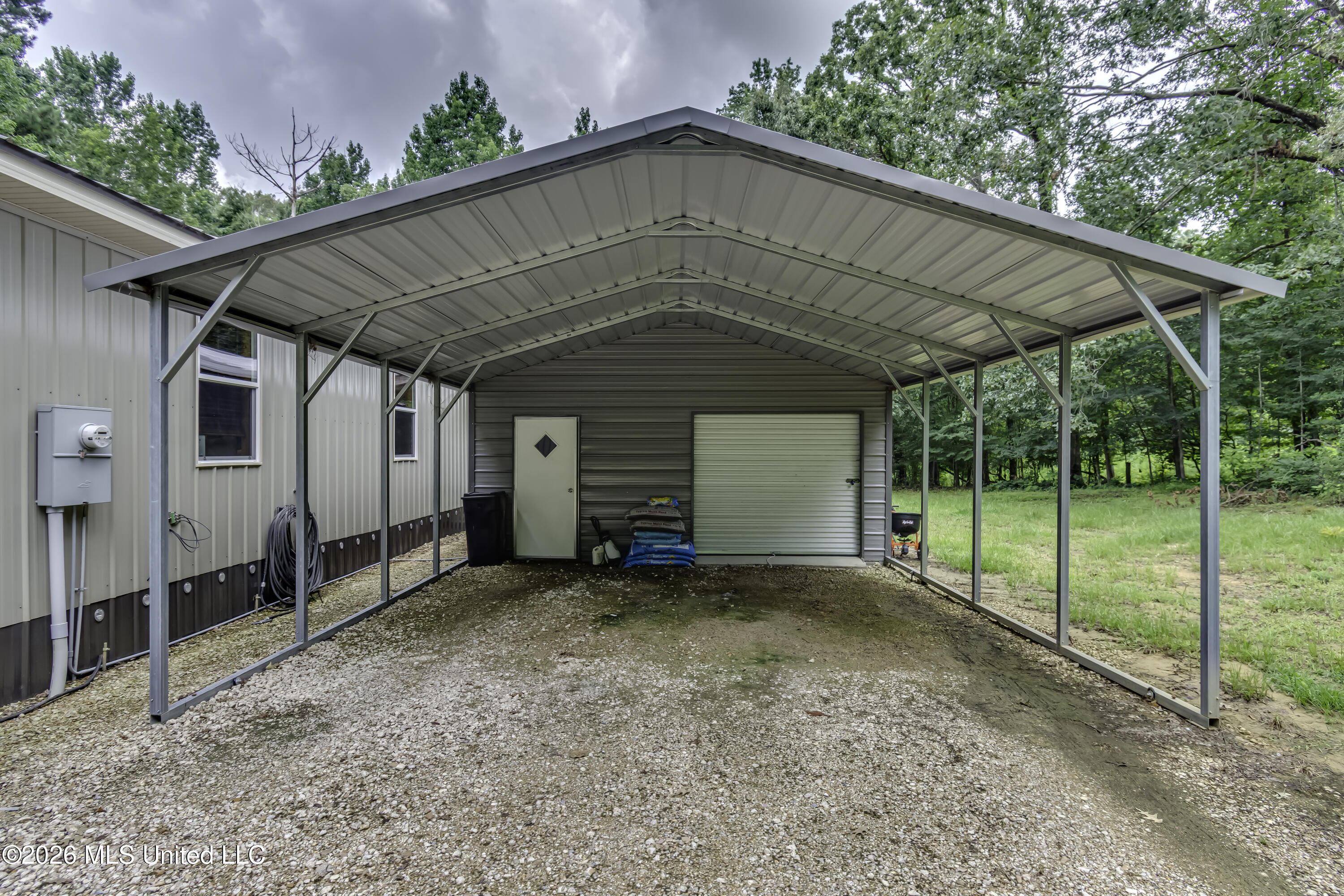 1058 East Broadwater Road Byram, MS 39212 - Photo 8 of 53 1058 E Broadwater--8