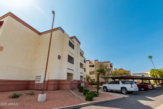 $159,900 | 12123 West Bell Road, Unit 339, Surprise, AZ 85378