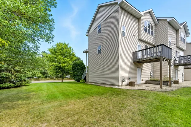 $200,000 | 541 William Street, Big Lake, MN 55309