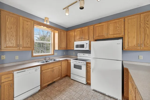 $200,000 | 541 William Street, Big Lake, MN 55309