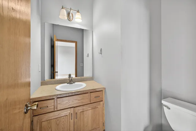 $200,000 | 541 William Street, Big Lake, MN 55309