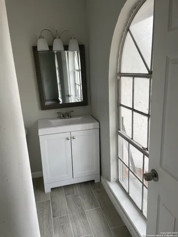 $1,095 | 1236 Churing Drive, San Antonio, TX 78245