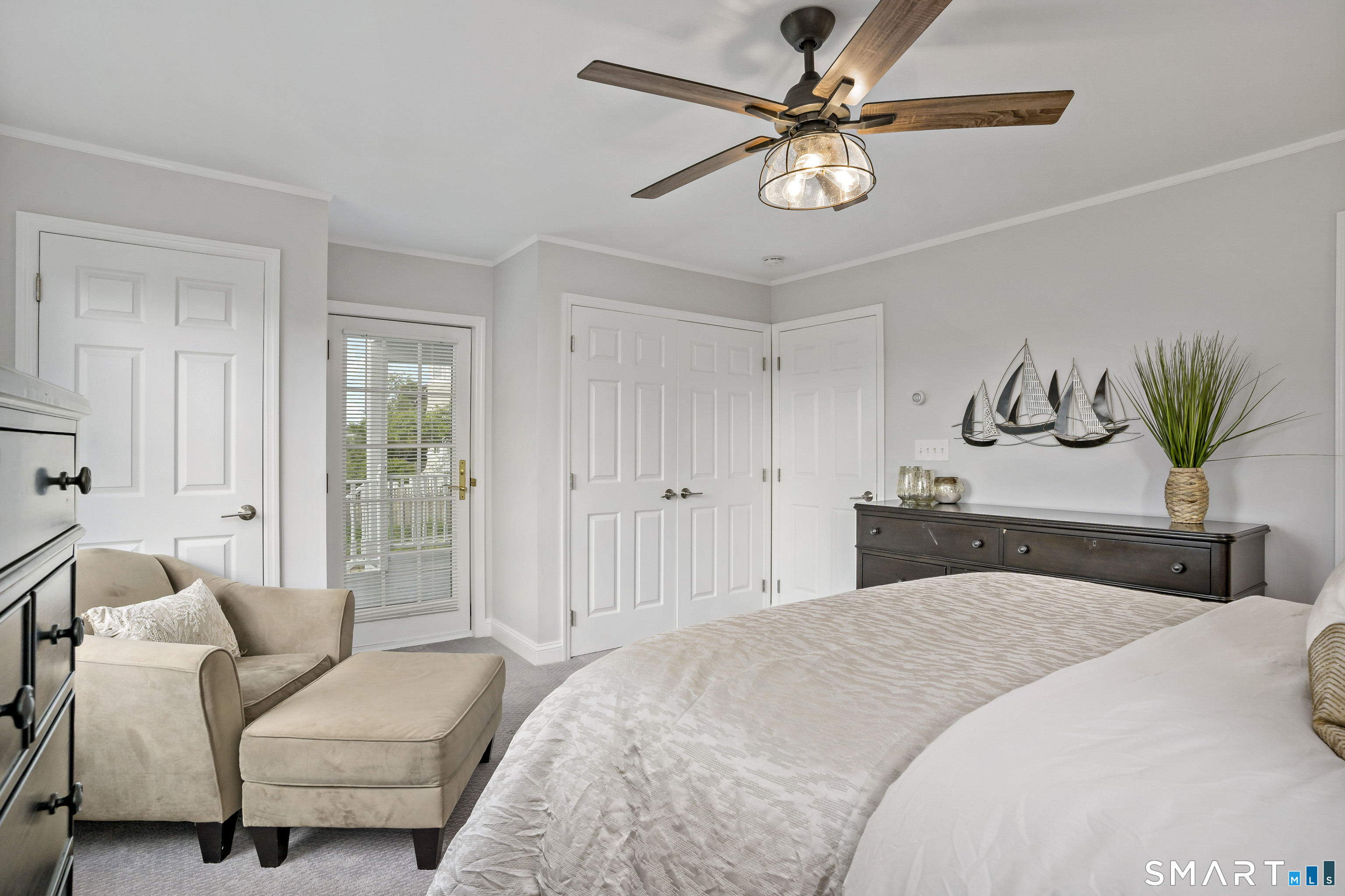 1016 Fairfield Beach Road Fairfield, CT 06824 - Photo 11 of 21