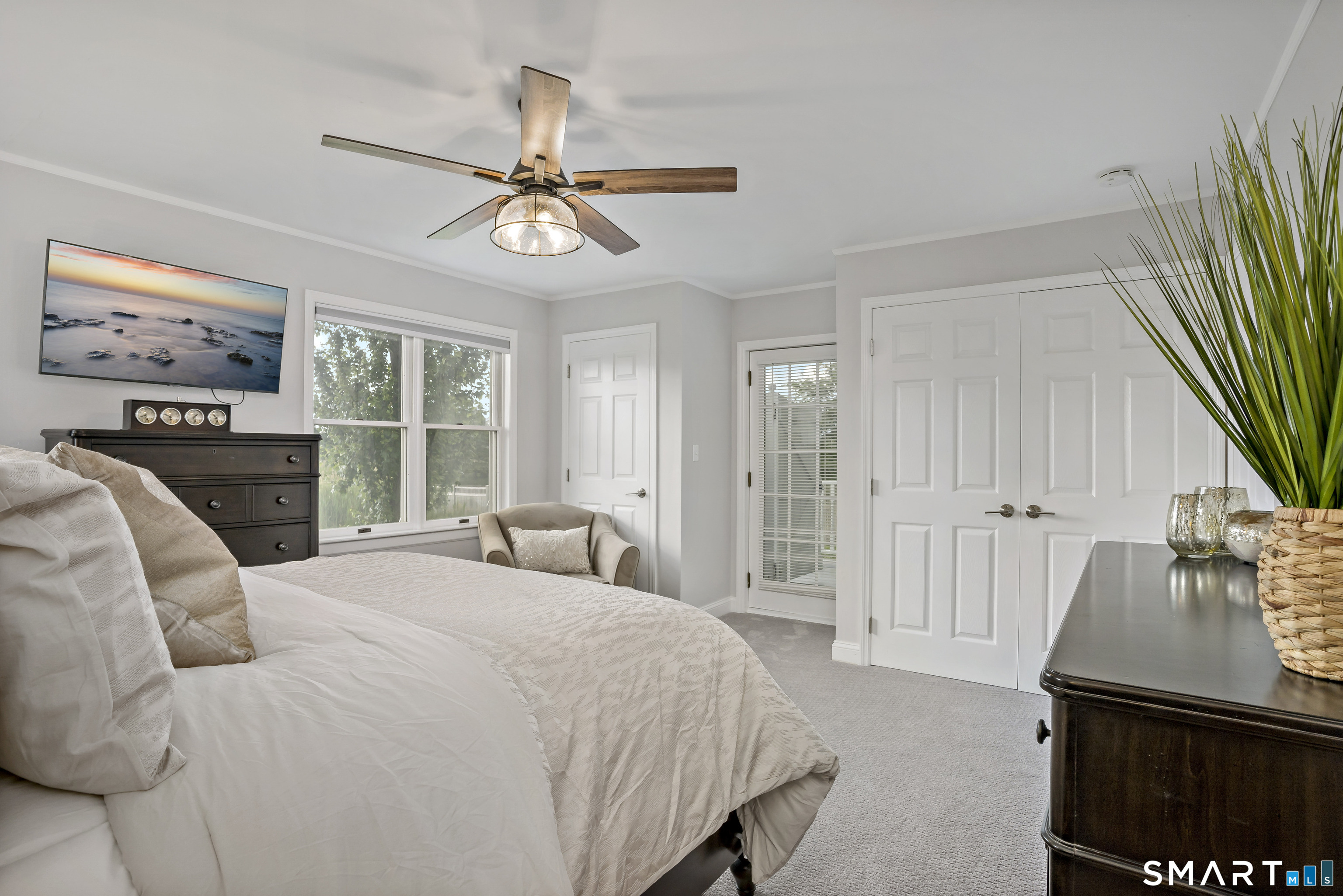 1016 Fairfield Beach Road Fairfield, CT 06824 - Photo 10 of 21