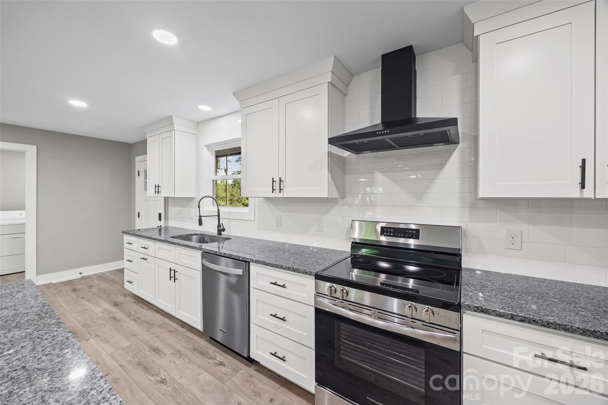 5950 Lake Wylie Road Clover, SC 29710 - Photo 8 of 36