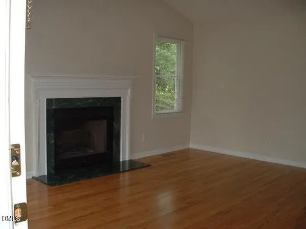 $595,000 | 103 Hunter Park Court, Cary, NC 27511