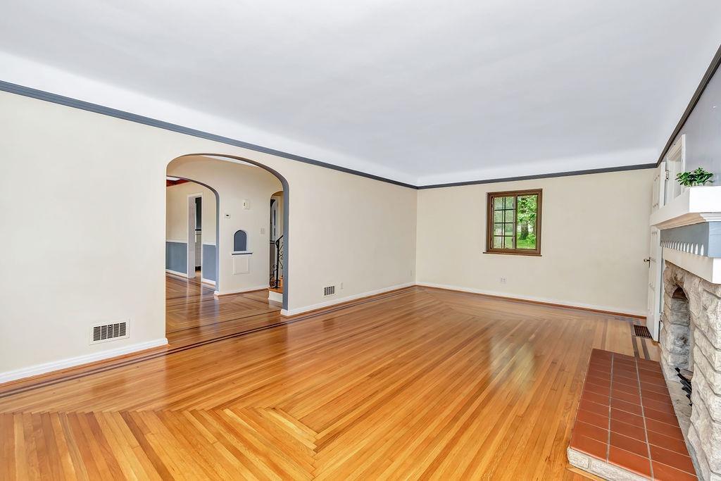 1823 Adams Road Cincinnati, OH 45231 - Photo 8 of 50 Gallery Image 8