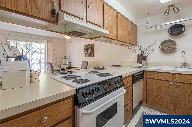 3690 Bell Road Northeast Salem, OR 97301 - Photo 8 of 24