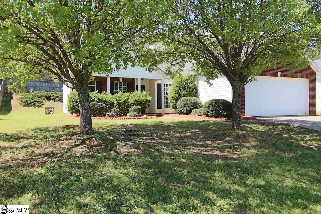304 Appleton Lane Mauldin, SC 29662 - Photo 1 of 13 Gallery Image 1