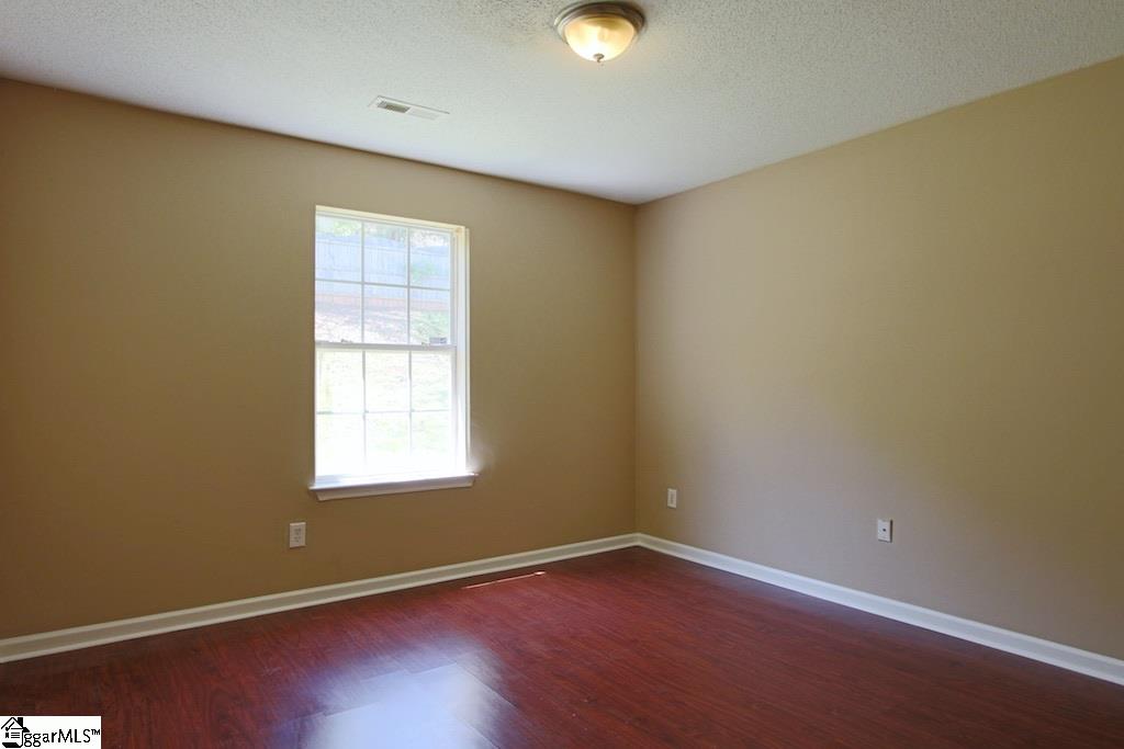 304 Appleton Lane Mauldin, SC 29662 - Photo 10 of 13 Gallery Image 10