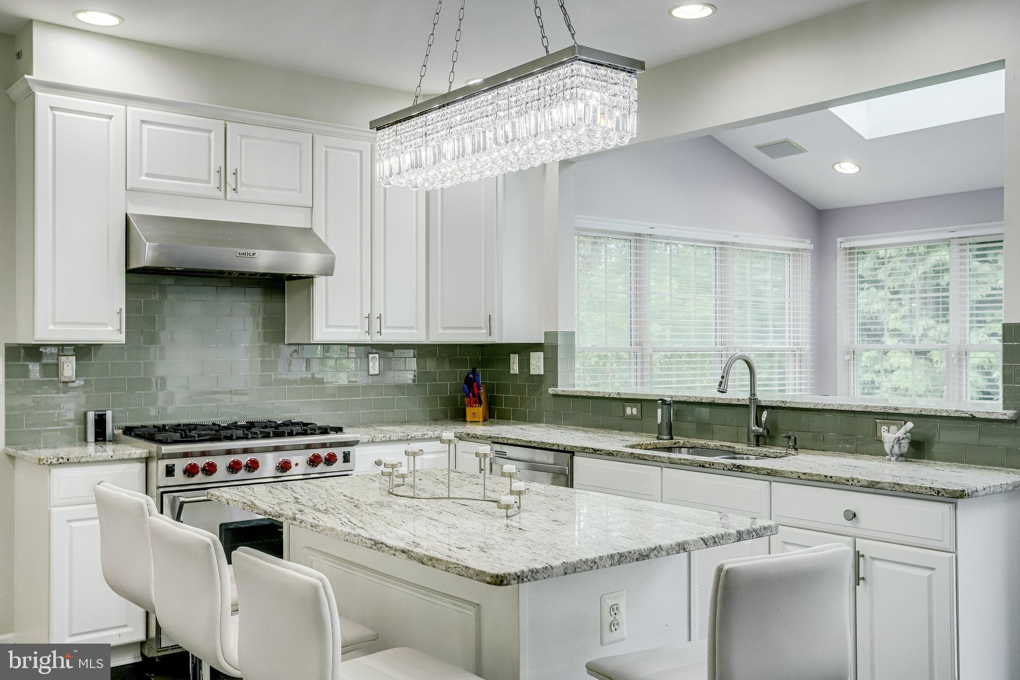 10911 Hunter Gate Way Reston, VA 20194 - Photo 14 of 89