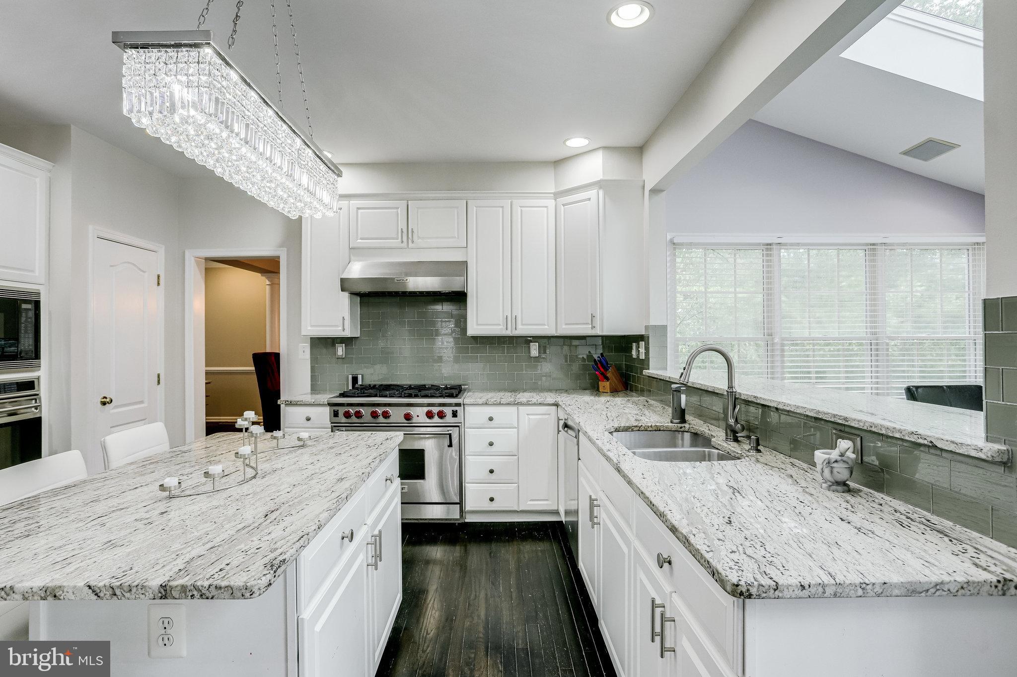 10911 Hunter Gate Way Reston, VA 20194 - Photo 15 of 89