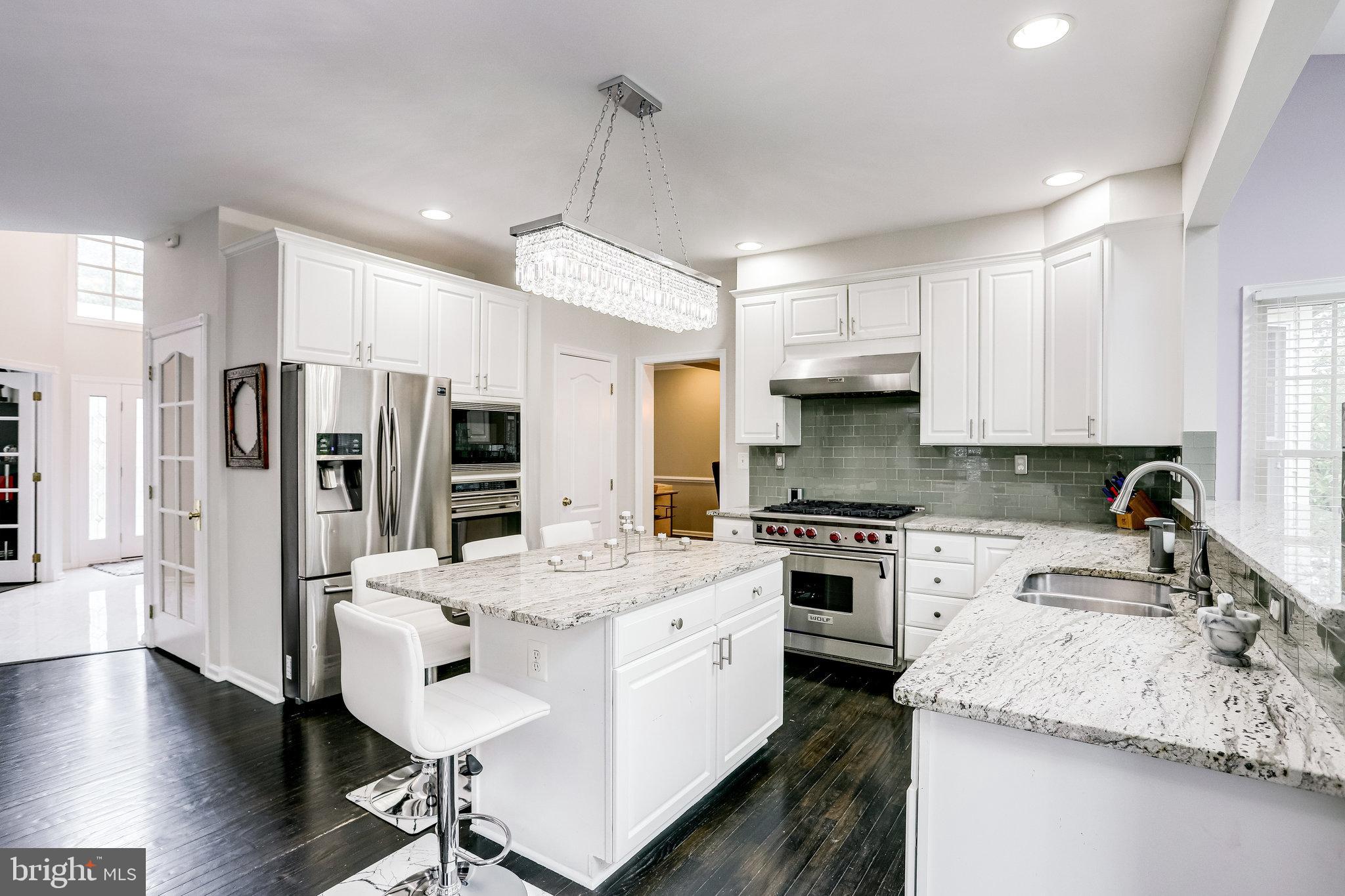 10911 Hunter Gate Way Reston, VA 20194 - Photo 16 of 89