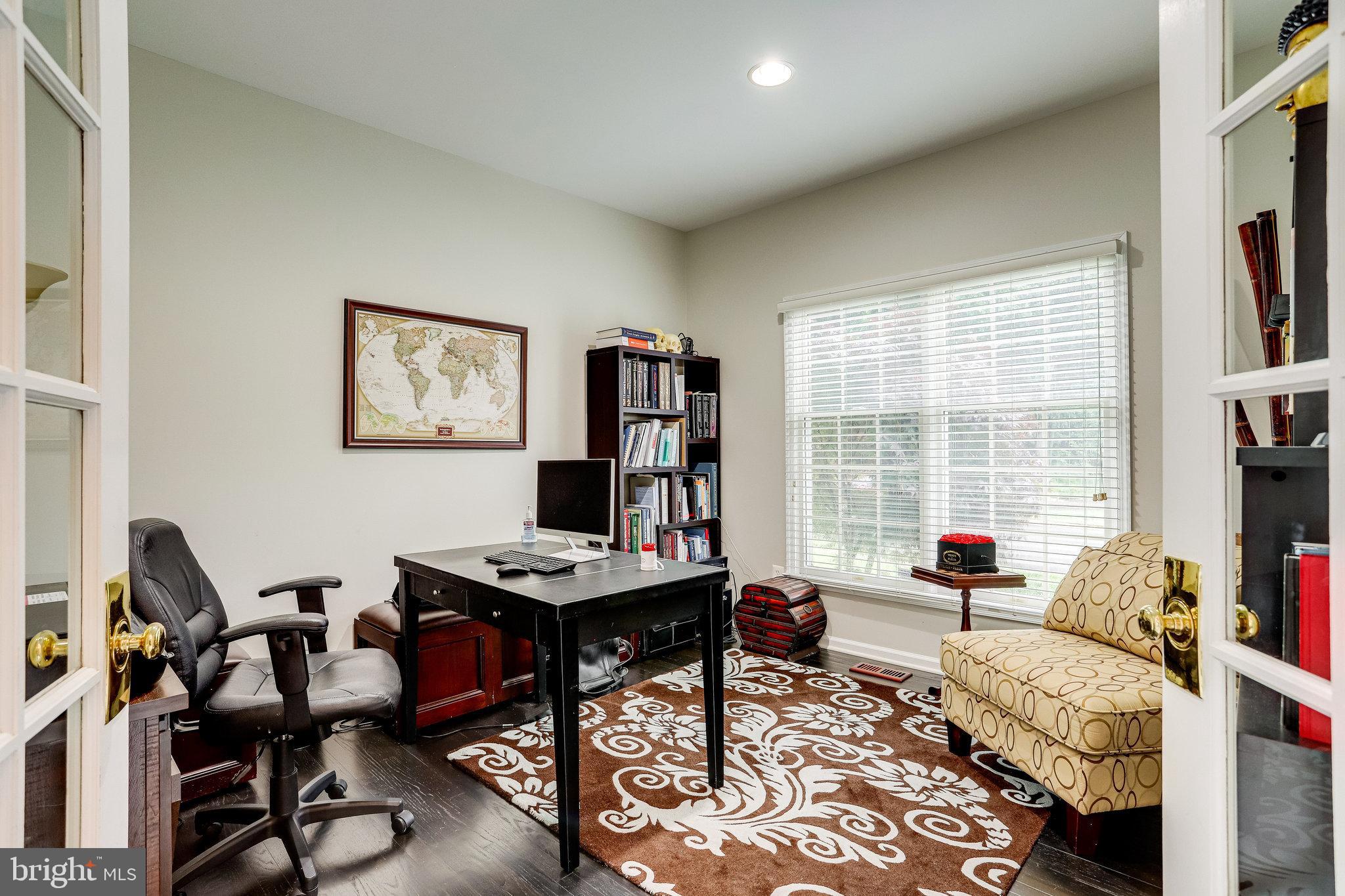10911 Hunter Gate Way Reston, VA 20194 - Photo 29 of 89