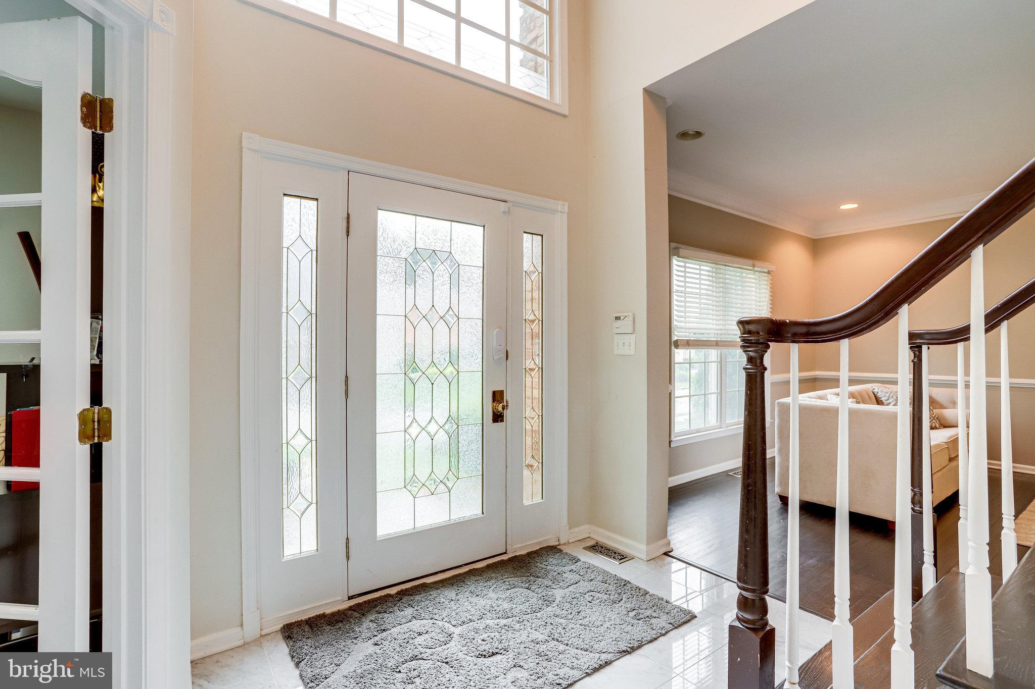 10911 Hunter Gate Way Reston, VA 20194 - Photo 5 of 89