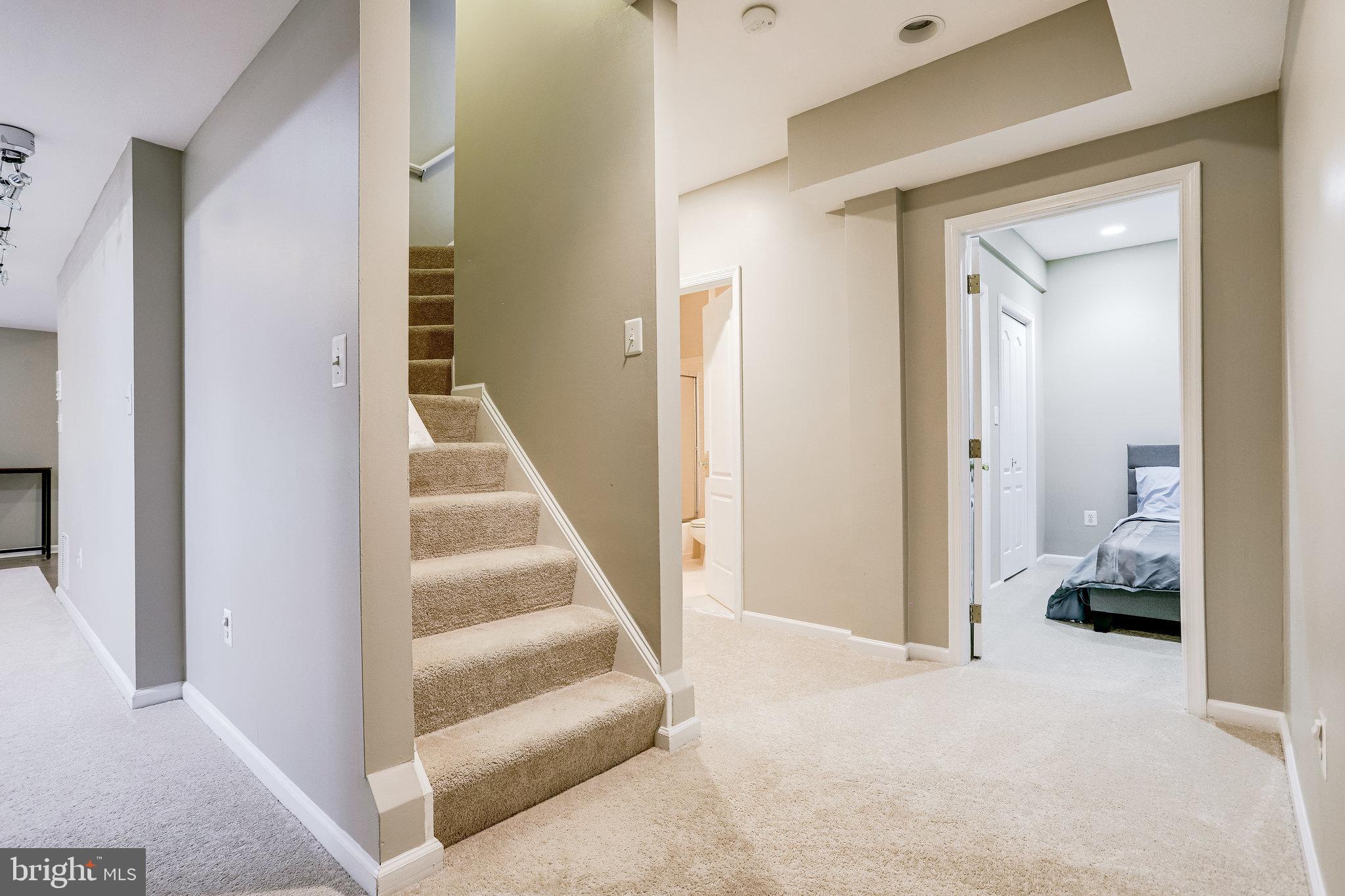 10911 Hunter Gate Way Reston, VA 20194 - Photo 55 of 89